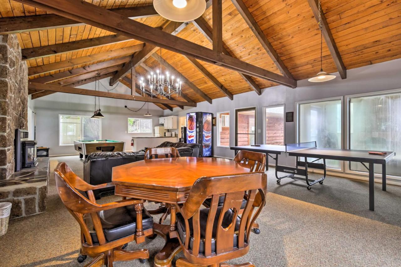 Comfortable Lincoln City Condo With Patio And Views! Extérieur photo